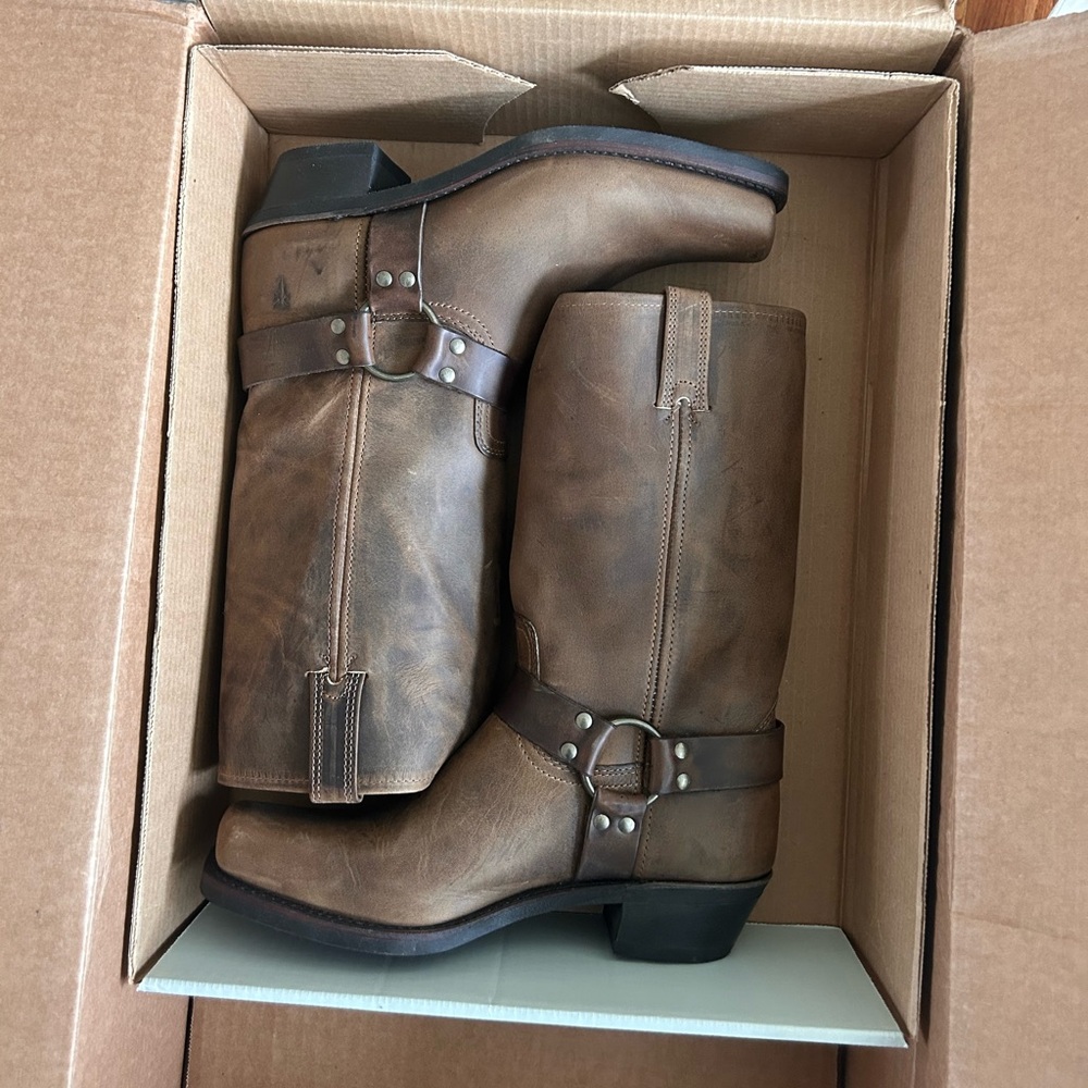 FRYE 12R Harness Boots - Tan